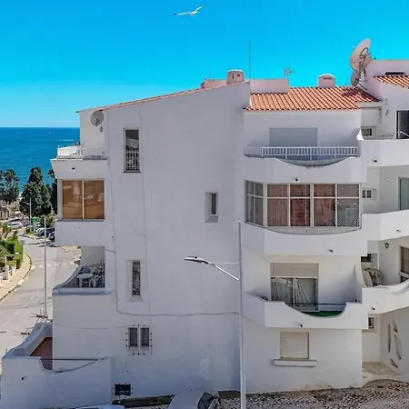 Old Town Sea View شقة *