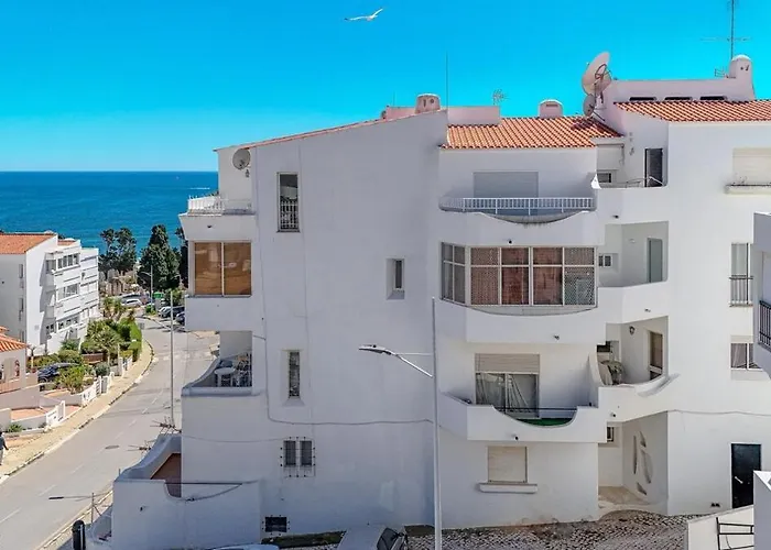 Old Town Sea View Apartment *