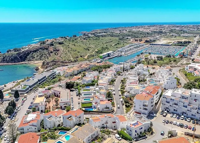 Old Town Sea View Apartment *